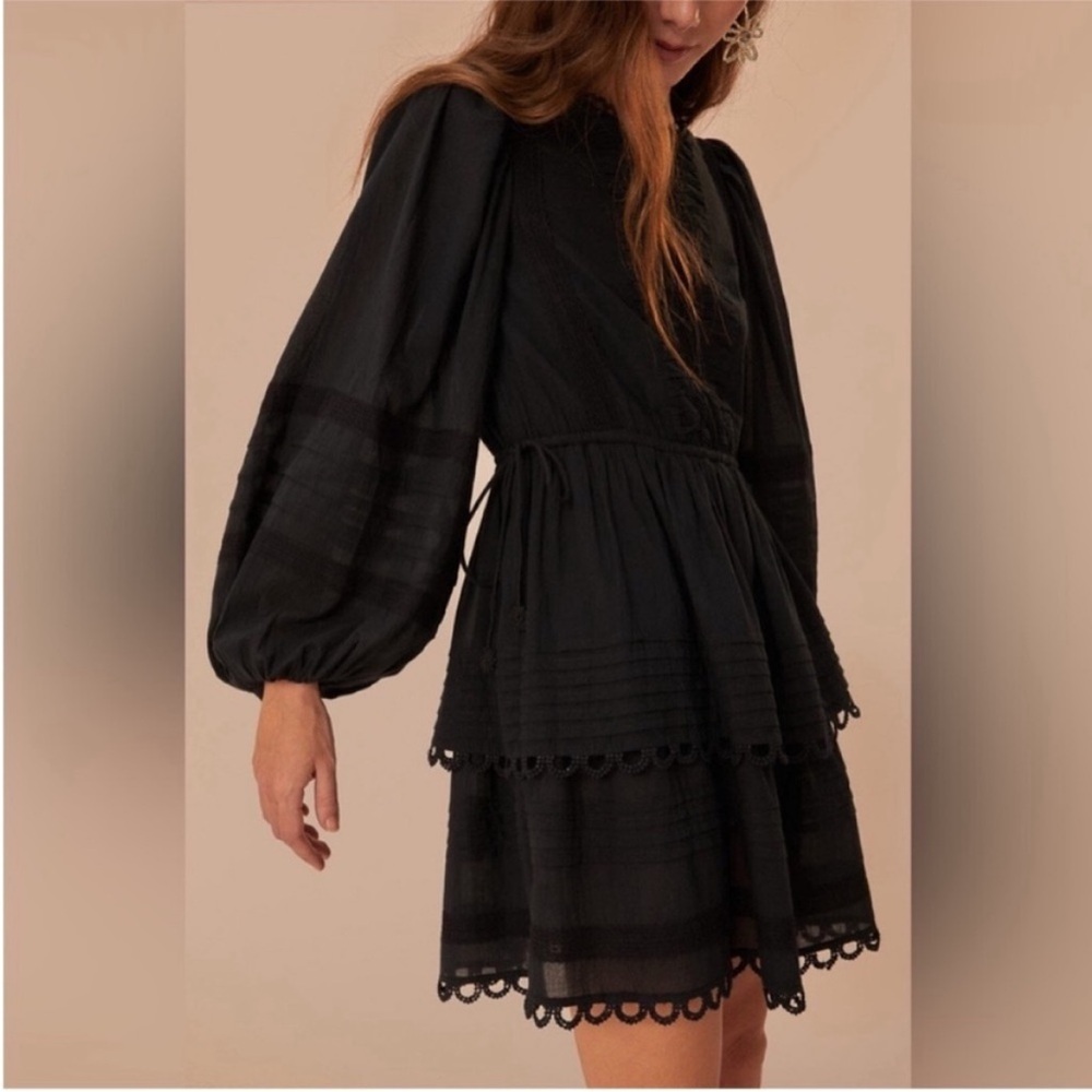 FARM Rio Black Lace Long Sleeve
Mini Dress